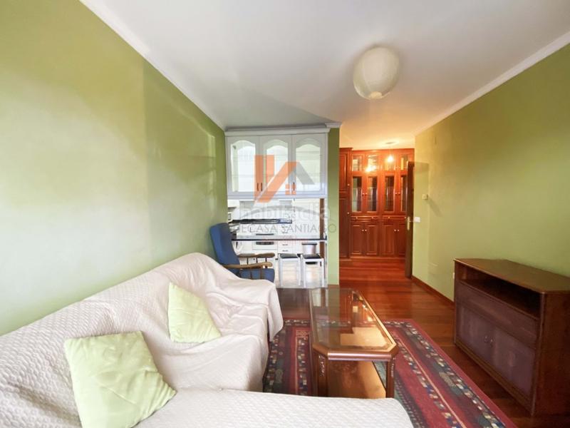 Foto 5db3793b-44c6-4ba2-a900-76e210652d99. Pis a rua penedo 30 a Conxo Santiago de Compostela