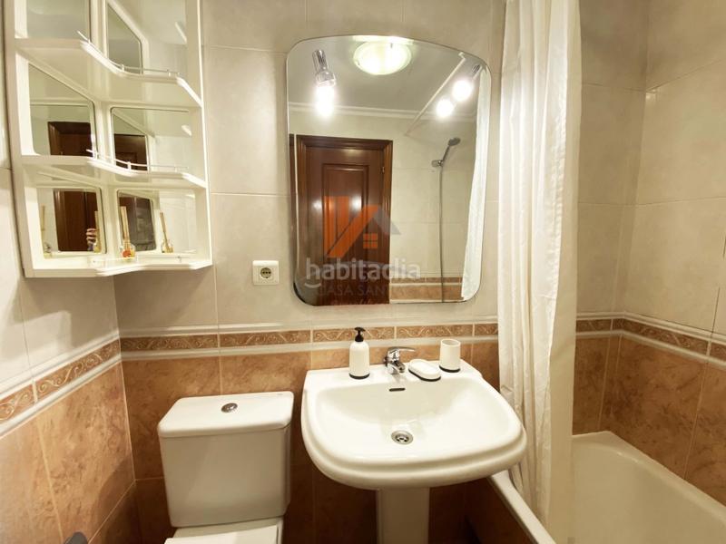 Foto 697bf260-0316-4164-998f-40cc51f252c6. Pis a rua penedo 30 a Conxo Santiago de Compostela