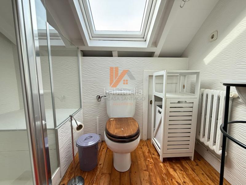 Foto 7304dc22-fc56-4b3c-82a3-4ebde4cf88a5. Haus in lugar roxido 3 in Parroquias de Santiago Santiago de Compostela