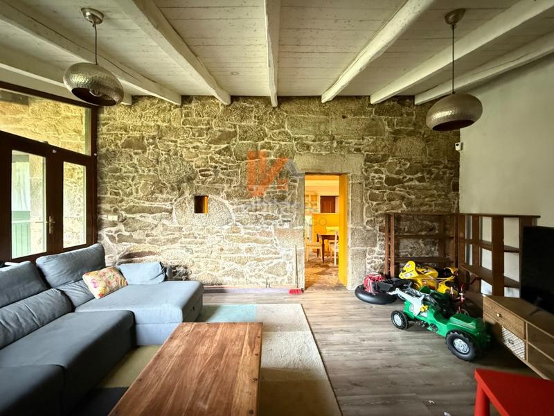 Foto 800068cf-d754-4ec8-b748-896198afdacd. Haus in lugar roxido 3 in Parroquias de Santiago Santiago de Compostela