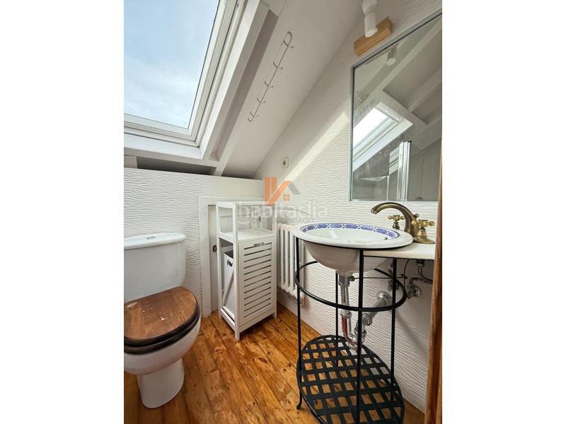 Foto 9e6f4dad-ca2f-4ba4-84af-4acd9b3f45d4. Haus in lugar roxido 3 in Parroquias de Santiago Santiago de Compostela