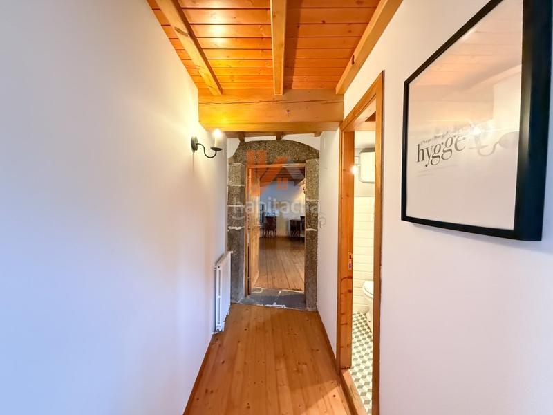 Foto ac9fff92-a3d5-4b60-9c24-23c0d4a99c0e. Haus in lugar roxido 3 in Parroquias de Santiago Santiago de Compostela