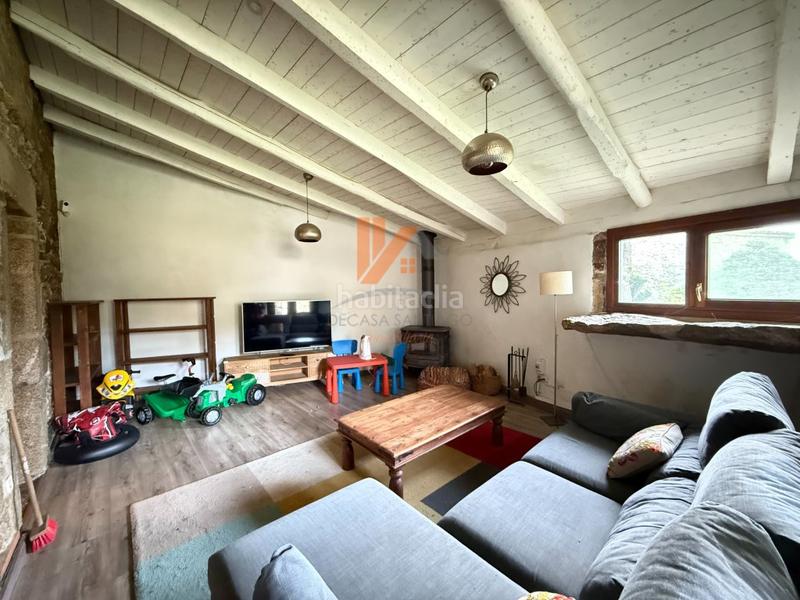 Foto b3c33e34-afb2-453f-be3c-77c67c40aa57. Haus in lugar roxido 3 in Parroquias de Santiago Santiago de Compostela