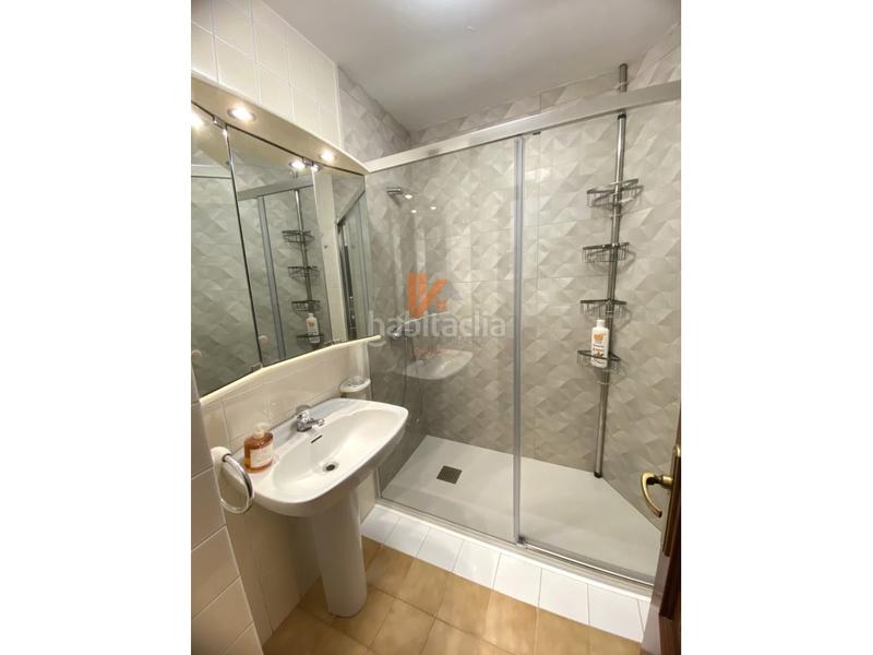 Foto 1ee202a4-3233-495c-8f4d-e55f12fe4d63. Rent flat in travesia basquiños 1 in Campus Norte - San Caetano Santiago de Compostela