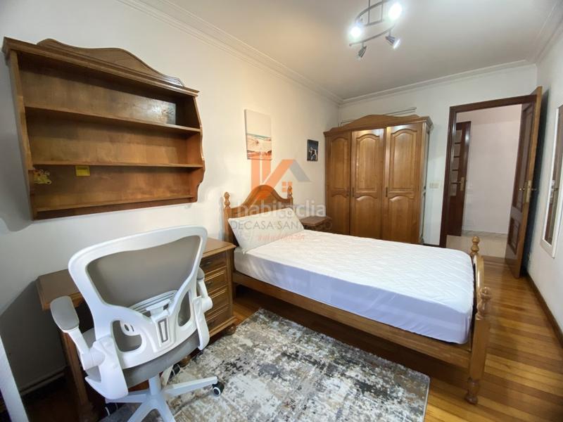 Foto 5d80968d-ebfb-4bc3-ac54-ba360716016d. Rent flat in travesia basquiños 1 in Campus Norte - San Caetano Santiago de Compostela