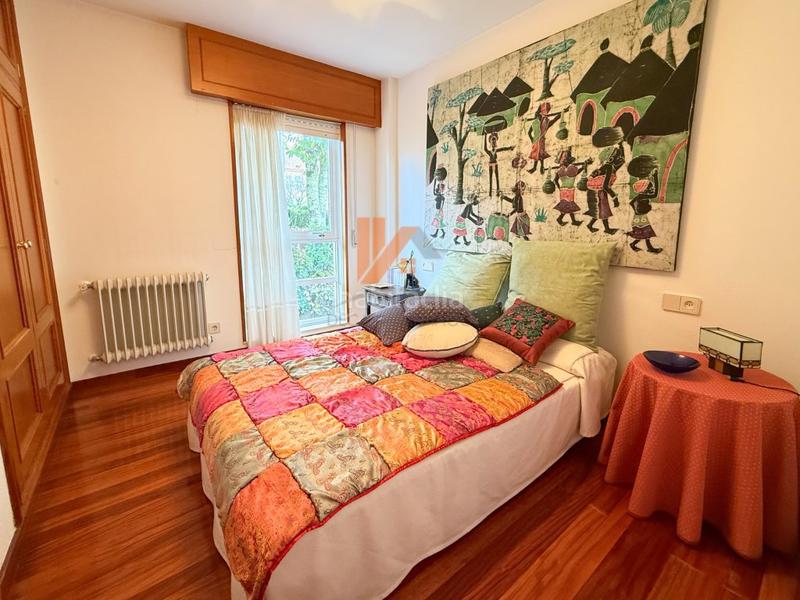 Foto 8d283d94-02ca-4cc1-8acc-26ea0ac988e2. Casa bifamiliare in urbanizacion monte devesa 28 in Brión