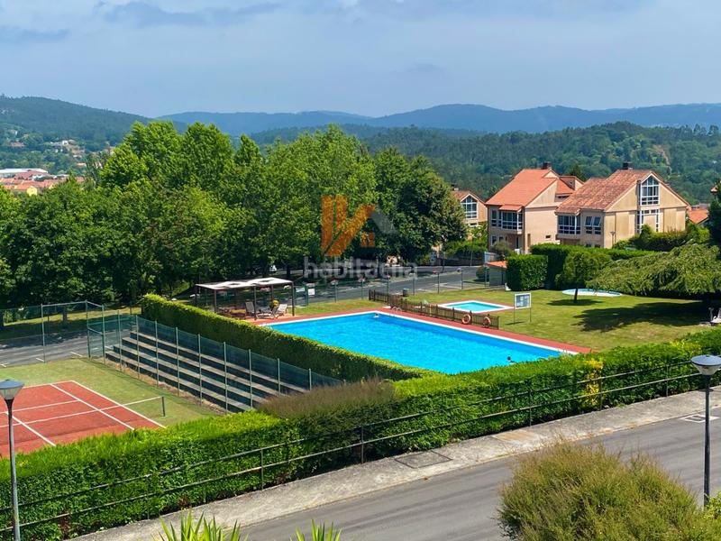 Foto a5e549ad-76c3-4ef8-ba3e-54c7dce25323. Casa bifamiliare in urbanizacion monte devesa 28 in Brión