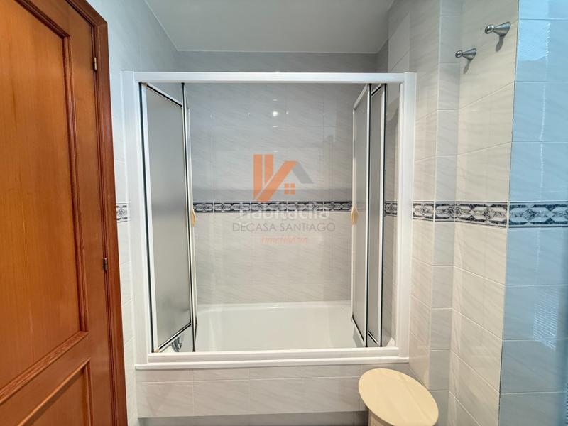 Foto df539d0b-b30e-4034-a3c6-8aef51aff4da. Casa bifamiliare in urbanizacion monte devesa 28 in Brión