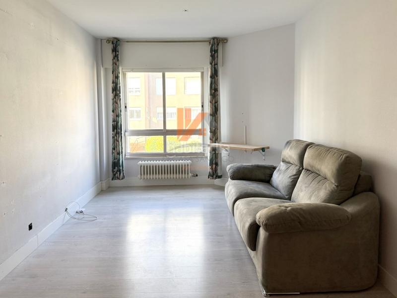 Foto bf5567f2-a7c3-44f6-b81d-119e1cbf2e67. Appartement dans rua castiñeiro 3 dans Teo