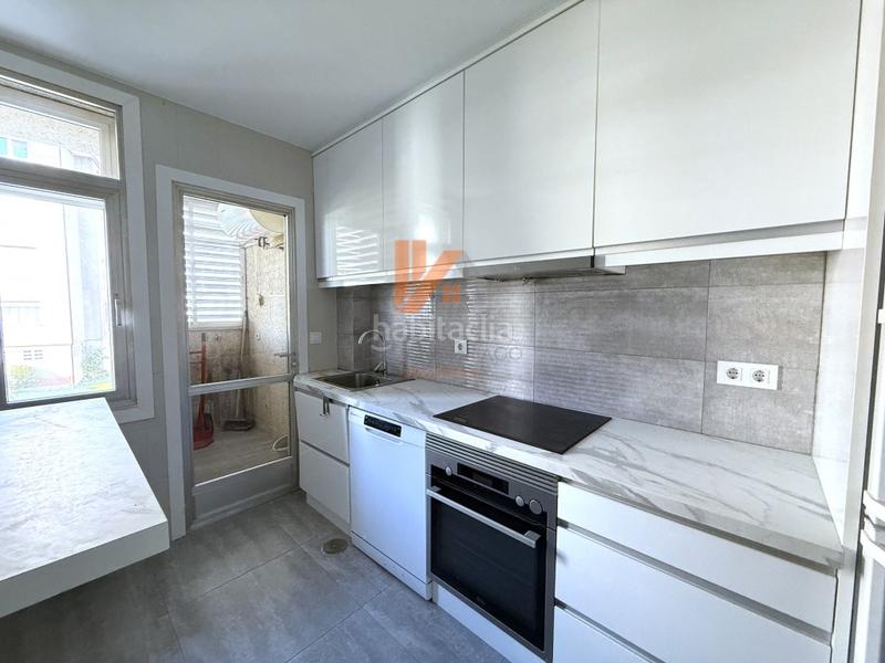 Foto f15b3b42-f662-4f09-85ff-ca761f8b84d3. Appartement dans rua castiñeiro 3 dans Teo