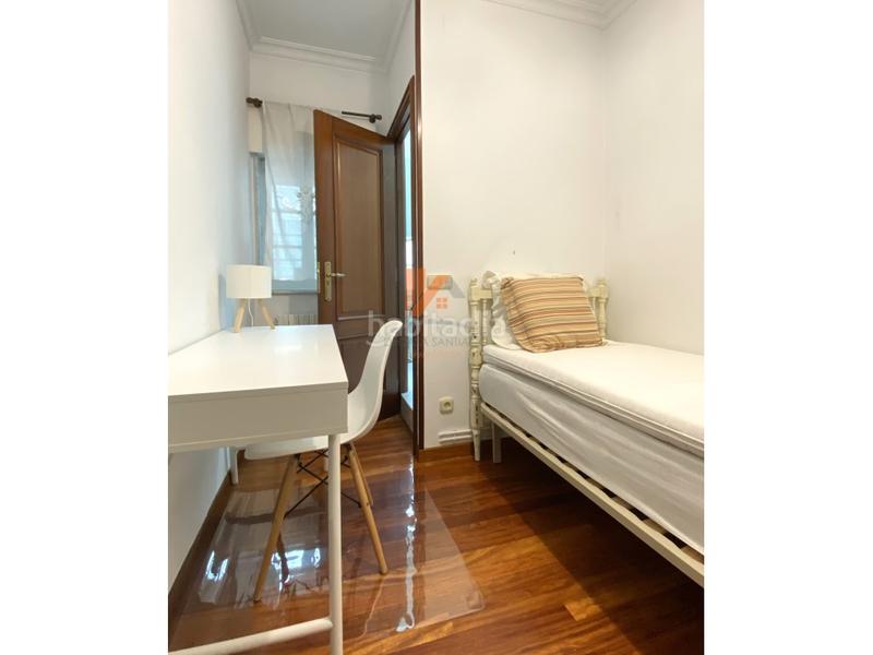 Foto 685a4308-02e9-40f4-a4a3-02b268d84d39. Affitto appartamento in rua san clemente 10 in Casco Histórico Santiago de Compostela