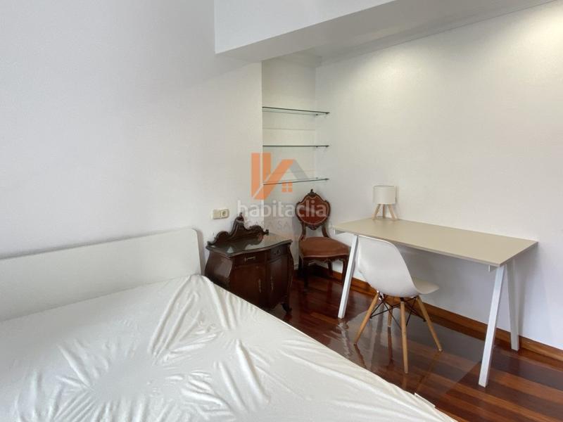 Foto c3b6abe9-3ab3-4882-ab29-0dcd40740efc. Affitto appartamento in rua san clemente 10 in Casco Histórico Santiago de Compostela