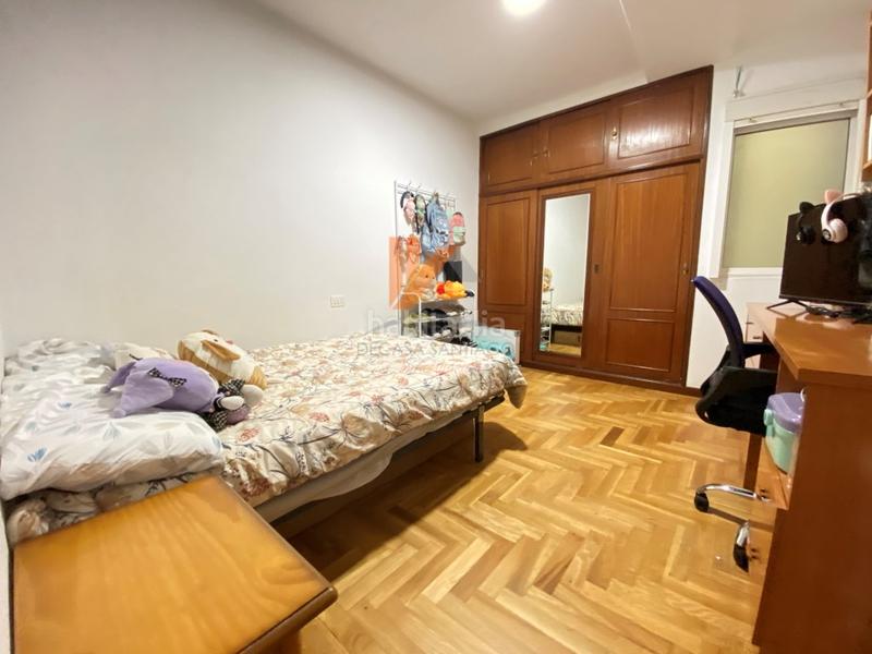 Foto c350fd92-392a-446c-aeab-59de1baf0a14. Appartement dans rua estrada 28 dans Castiñeiriño - Cruceiro de Sar Santiago de Compostela