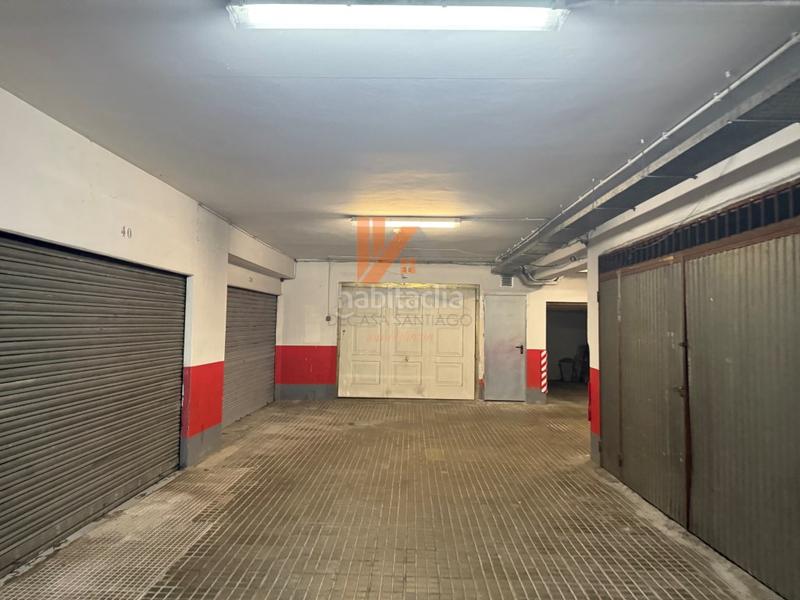 Foto 23a9c619-9a88-445d-bb53-ceba507e9cfe. Aparcament cotxe a rua horreo 19 a Ensanche - Sar Santiago de Compostela