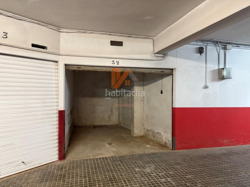 Foto 50b19442-9194-46ec-b7e2-f4cb3bbe3f27. Aparcament cotxe a rua horreo 19 a Ensanche - Sar Santiago de Compostela