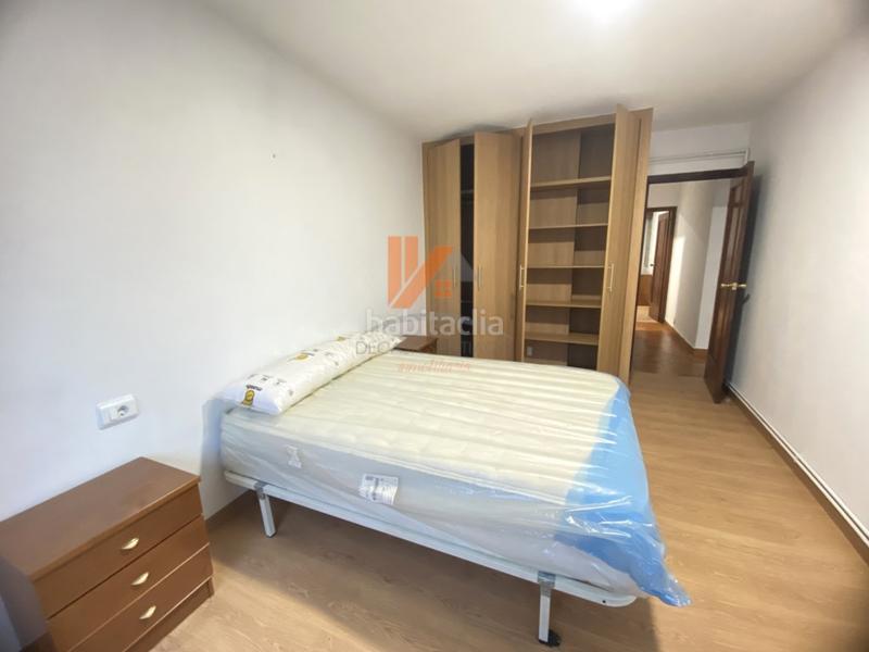 Foto 5855b449-6514-4f37-b2a6-55e5b99988ba. Location appartement dans avenida rosalia castro 87 dans Santiago de Compostela