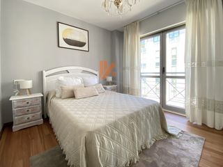 Rent Apartment in Rúa de xosé pasín 7. Apartamento en avda ferrol exterior con garaje y trastero