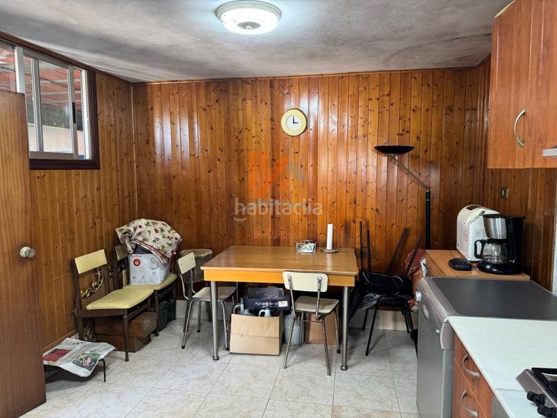 Foto 165c1a31-28bb-4d1f-a486-ee249ac3e9a2. Casa amb aparcament a Estrada (A)