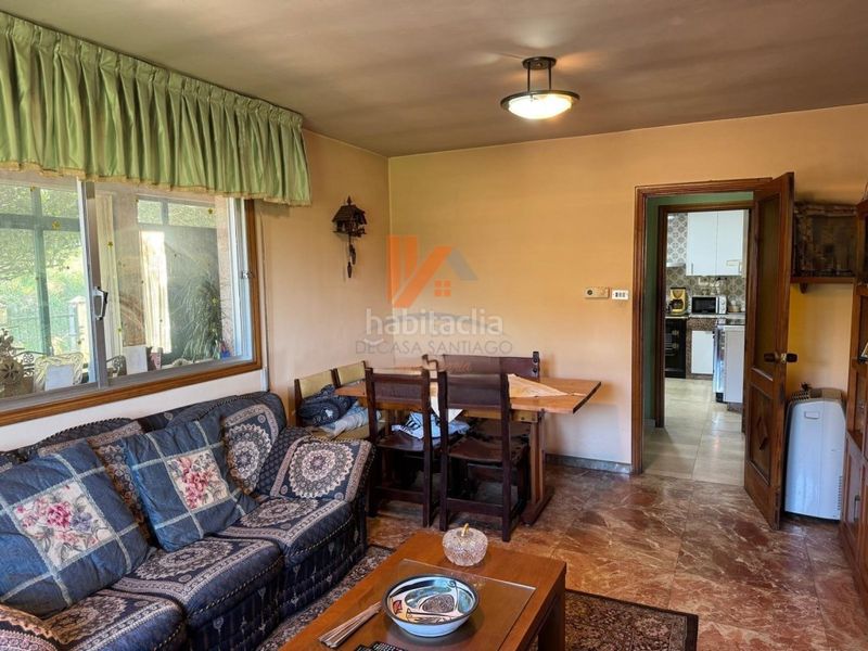 Foto 893d58f0-8366-4633-8a75-8155673cea60. Casa amb aparcament a Estrada (A)