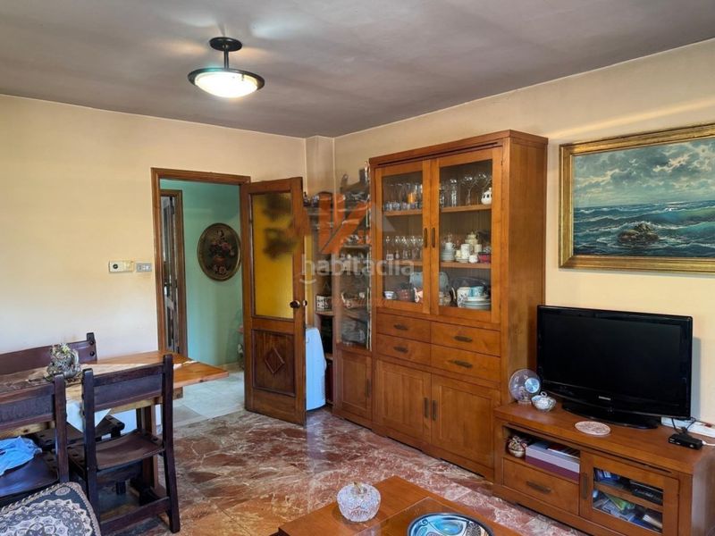 Foto dfc0cb91-4867-4ed1-8e30-4120dfca1ea5. Casa amb aparcament a Estrada (A)