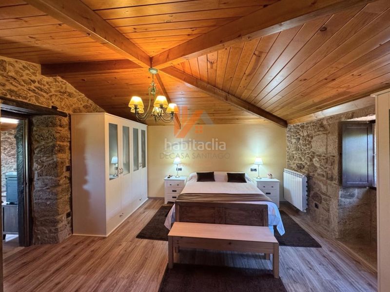Foto e19c9393-0196-420b-b680-ab33e33a7698. Casa amb aparcament a Estrada (A)