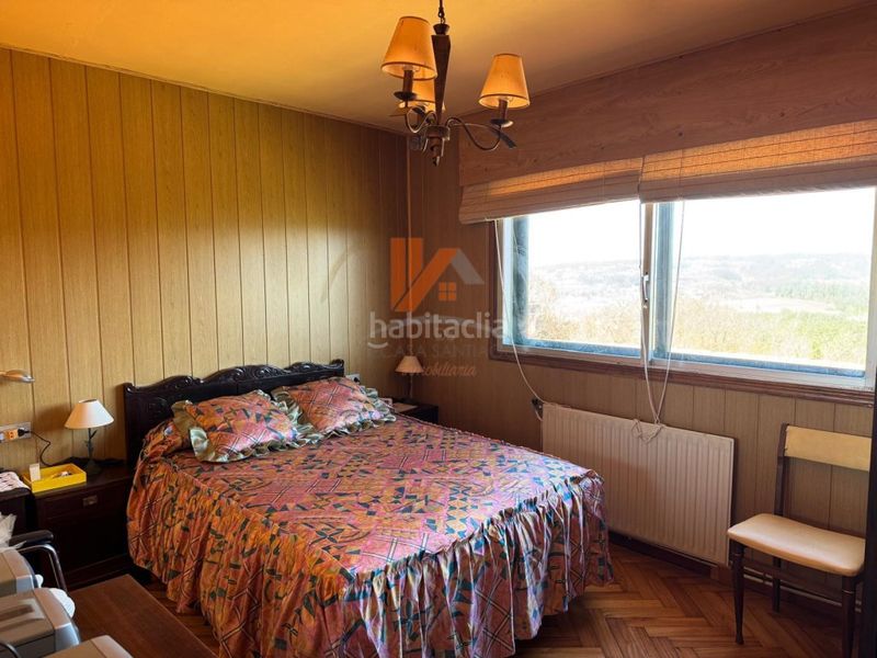 Foto eb46b223-edac-4646-8ce8-ccd3f7cd564c. Casa amb aparcament a Estrada (A)