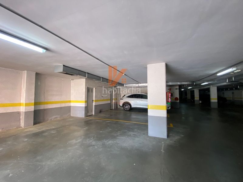 Foto 58f93e40-0573-4305-84a9-62bed800ff43. Apartament amb aparcament a O Milladoiro Ames