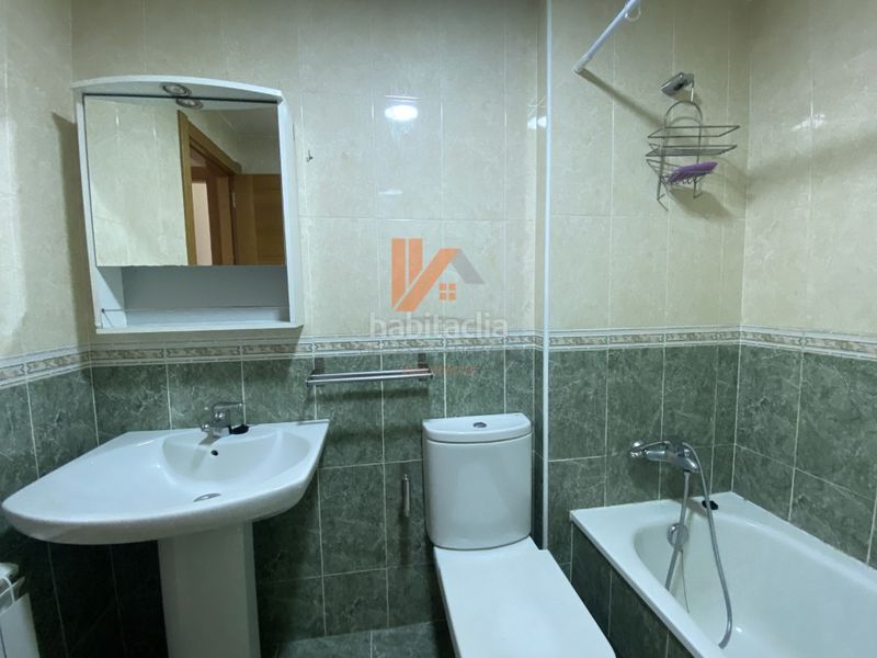Foto 6f7c019e-06c4-4ca4-ad1a-7dab512542ed. Apartament amb aparcament a O Milladoiro Ames