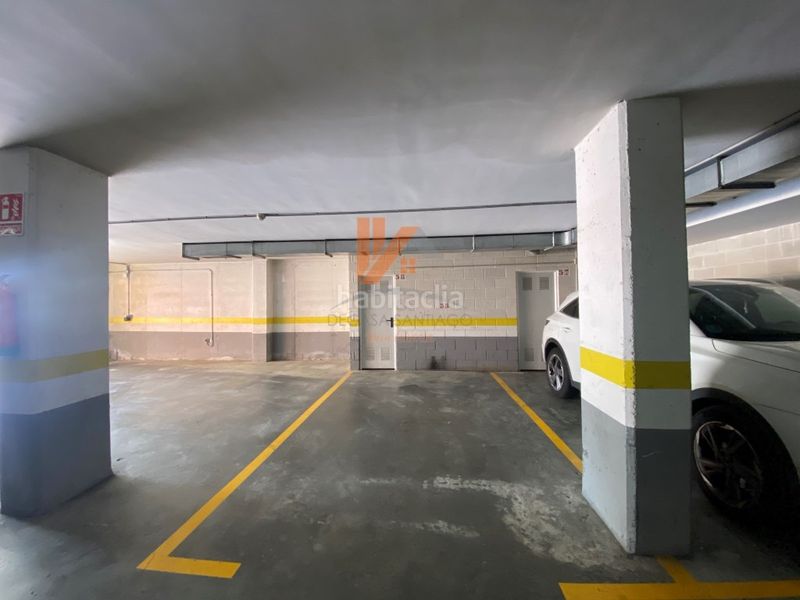 Foto b7676d61-fb25-49c6-97cd-703e18bd8622. Apartament amb aparcament a O Milladoiro Ames