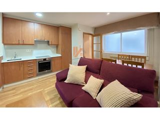 Lloguer Apartament a Rua republica de el salvador 28. Apartamento en alquiler santiago de compostelaplaza roja