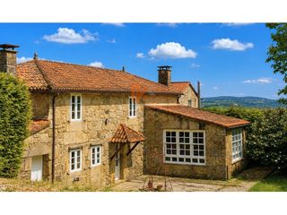 Casa  Lugar brion arriba. Casa en venta en briónencanto tradicional gallego a un paso de s