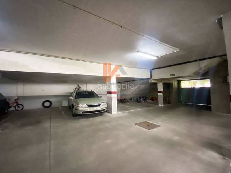 Foto 12fabf07-2a08-4e63-b25b-649a782045bc. Apartament amb aparcament piscina a Brión