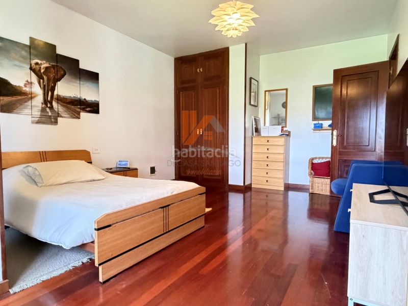 Foto 7a4f1c7e-c3ed-4922-baf0-f91dd025ebe2. Haus mit parking in Parroquias de Santiago Santiago de Compostela