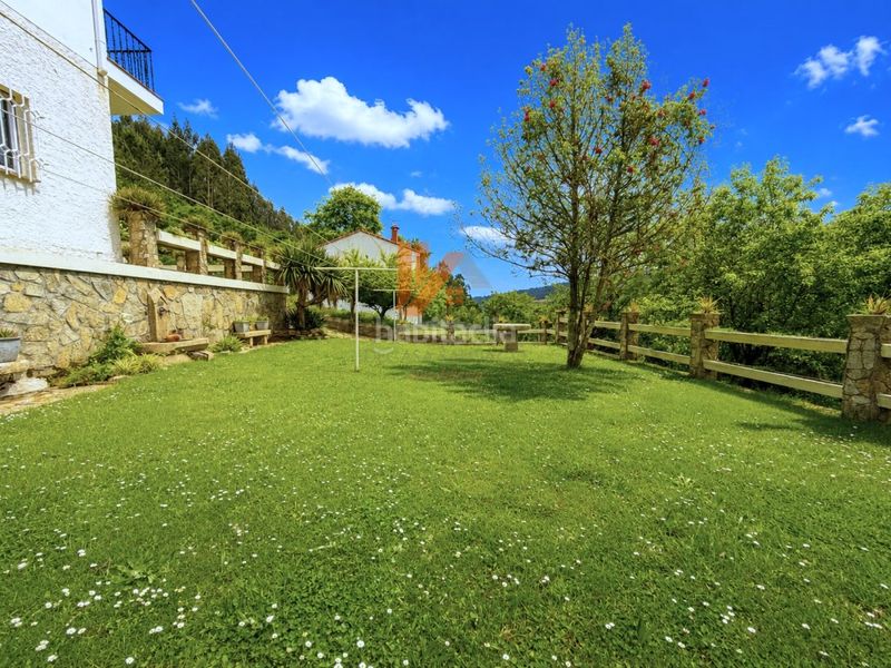 Foto ec769879-be9c-44ad-bd90-3bc8cfbedcd4. Haus mit parking in Parroquias de Santiago Santiago de Compostela
