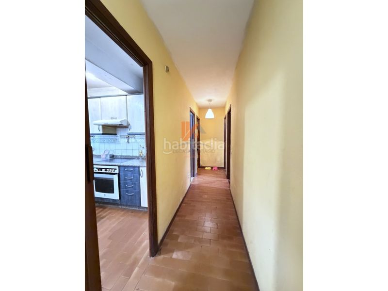 Foto 5274bd66-8f50-4b7b-a8b1-0d67b63014e0. Pis a O Milladoiro Ames