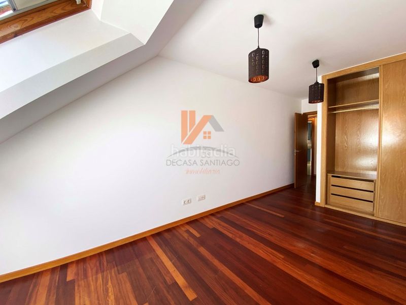Foto 1a4cef53-45e3-46c4-b45c-5dd1c5f8346b. Pis amb aparcament a O Milladoiro Ames