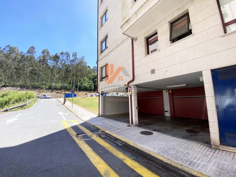 Foto ad1c9474-f2c3-4e06-9b61-62b0d94cecec. Pis amb aparcament a O Milladoiro Ames