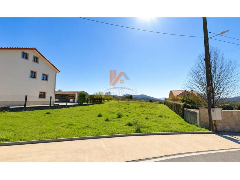 Foto bf1ff549-43fd-415d-a25e-b3c1ee6a8ae1. Terreny residencial a Bugallido Ames