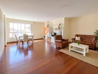 Lloguer Pis  República argentina 13. Alquiler piso 4 habitaciones estudiantes