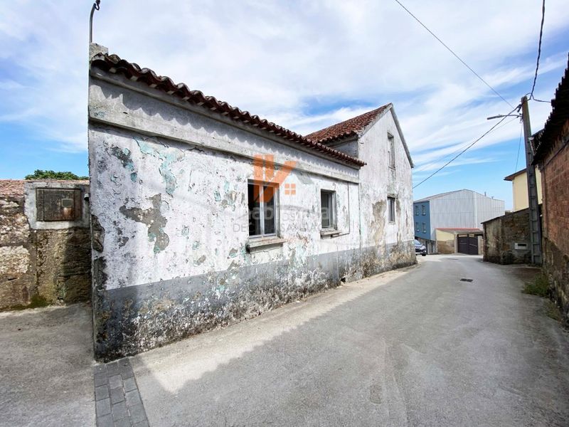 Foto b96668be-a007-4914-92e7-cbb5b8ffa924. Casa a Carreira Ribeira