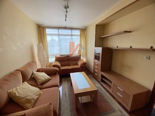 Location Appartement  Avenida mestre mateo 11. Piso enfrente al campus sur