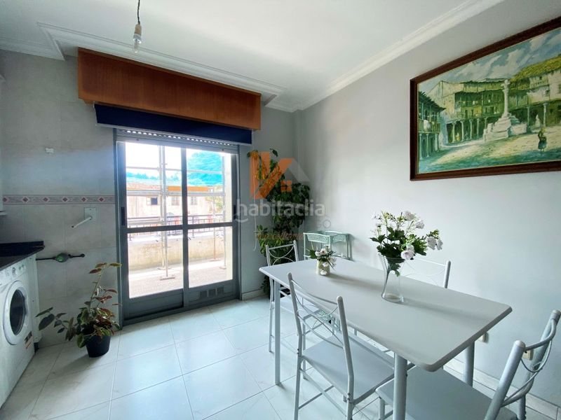 Foto 8252a113-2b13-4aba-85d1-0323ba2aa234. Apartament amb aparcament a Teo