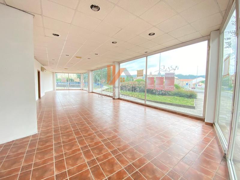 Foto 6a48eee9-eea1-4d82-a7eb-3bc67e56526b. Local comercial a Conxo Santiago de Compostela