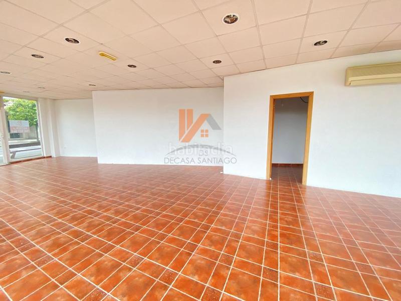 Foto 74f9d52f-dfe4-4695-8f87-a35bd5d5b1d9. Local comercial a Conxo Santiago de Compostela