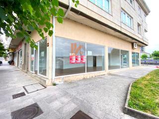 Lloguer Local Comercial  N/a. Local comercial en conxo muy visible