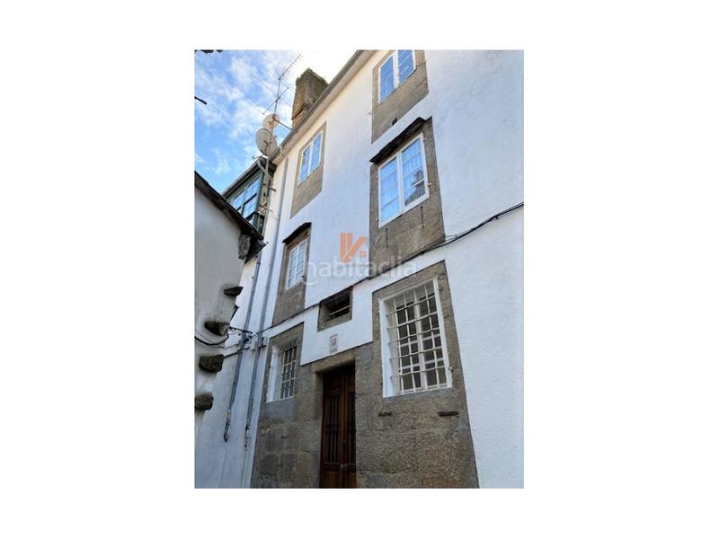 Foto 4015ab7d-2e9c-4383-a8f8-8a2f39e7ccad. Casa a avenida figueroa 7 a Casco Histórico Santiago de Compostela