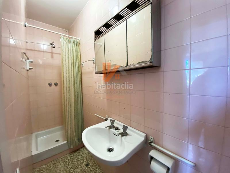 Foto a5ee9ffc-e9cc-42e5-a12c-f0a834fe756d. Casa a avenida figueroa 7 a Casco Histórico Santiago de Compostela