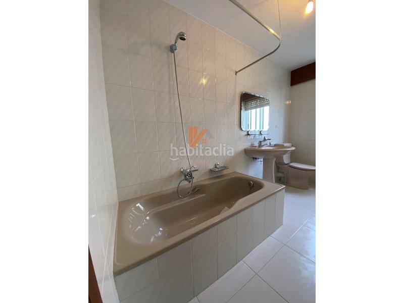 Foto 27f05238-bb7f-4c58-8cd2-4ebd0687b329. Affitto appartamento in r. de montero ríos in Ensanche - Sar Santiago de Compostela