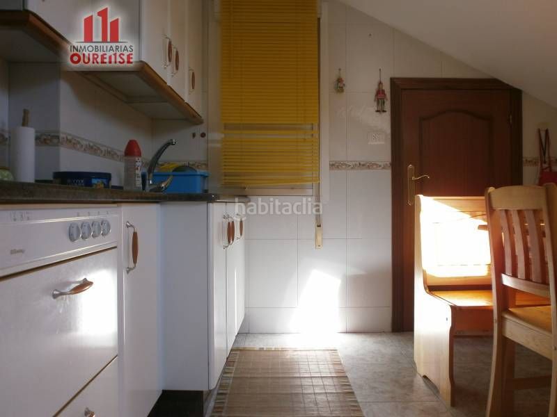 Foto e622c96e-51fa-4f54-a245-7edaa43d9bd0. Pis amb calefacció aparcament a Barbadás