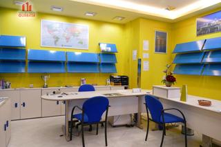 Affitto Locale commerciale in Centro. Local comercial en el parque de san lázaro